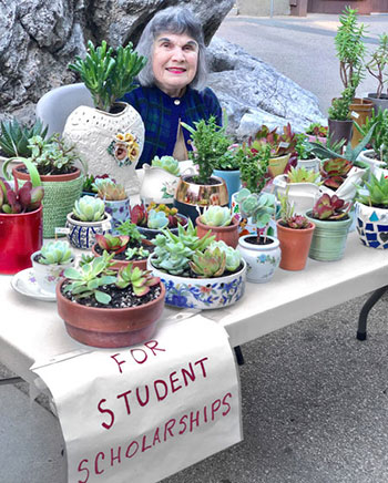 maxine-lane-selling-succulents-for-student-scholarships.jpg